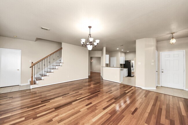 Building Photo - 19438 Juniper Vale Cir