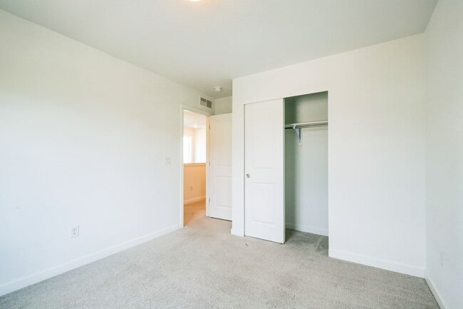 Building Photo - Spacious 4BR 3 Bath House with Basement in Erie, Boulder County (BVSD)