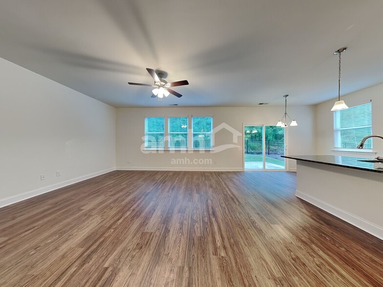 Building Photo - 1120 Ashlyn Ct