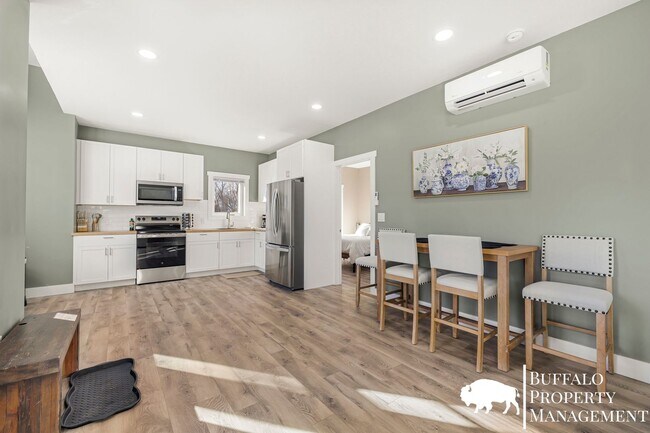 Building Photo - Brand new fully furnished home available for rent!!