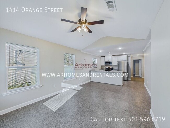 Building Photo - 1414 Orange St