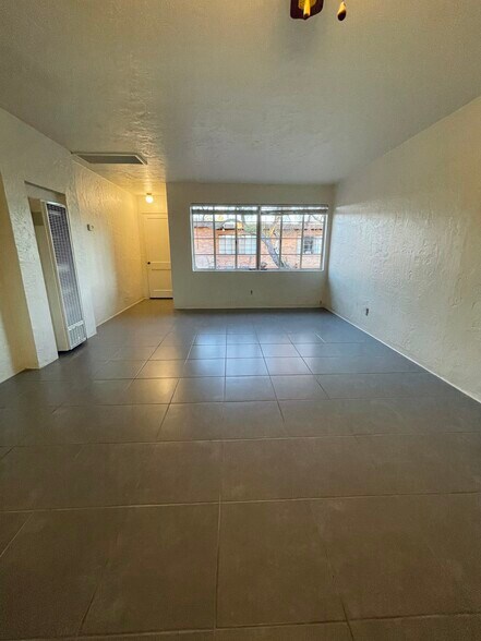 Building Photo - 2334 N Richey Blvd
