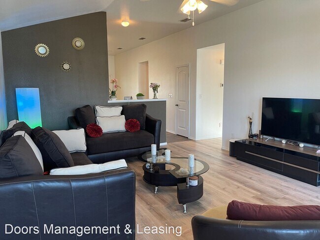 Building Photo - 3 br, 2 bath House - 7011 95th Street