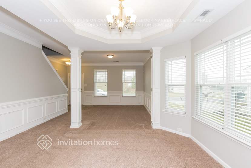 Building Photo - 2874 Chari Park Ln