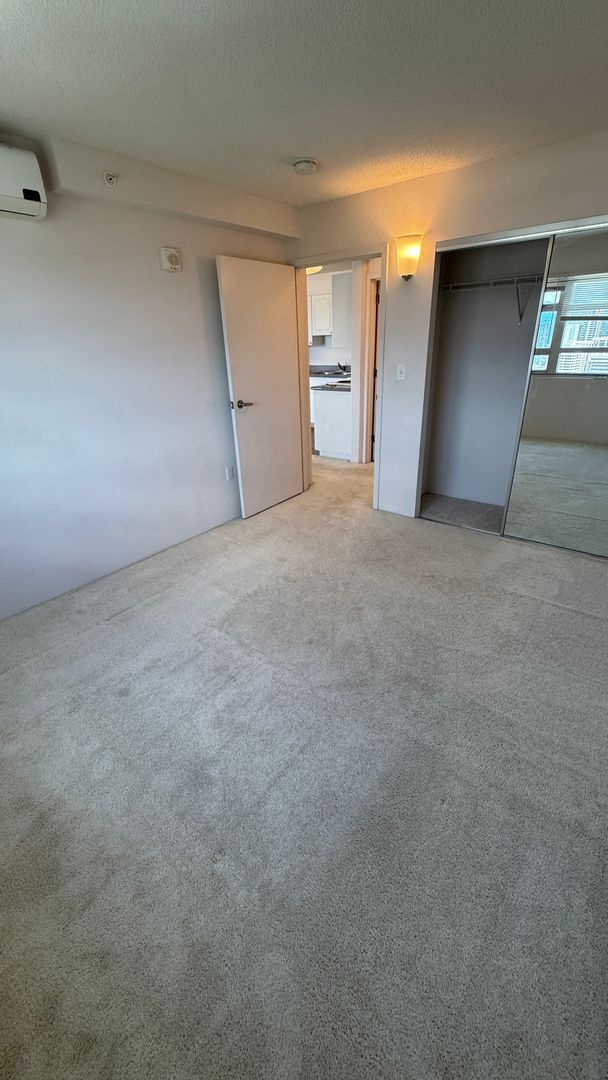 Building Photo - 801 South St