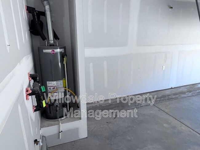 Building Photo - 303 Parker Sta Ave