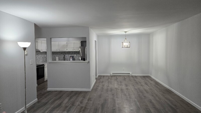 Primary Photo - 808 Eves Dr