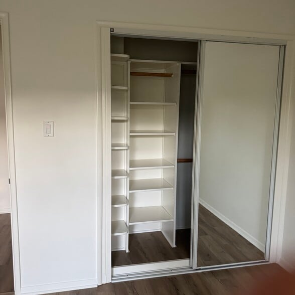 Organized closet - 2132 Montana Ave