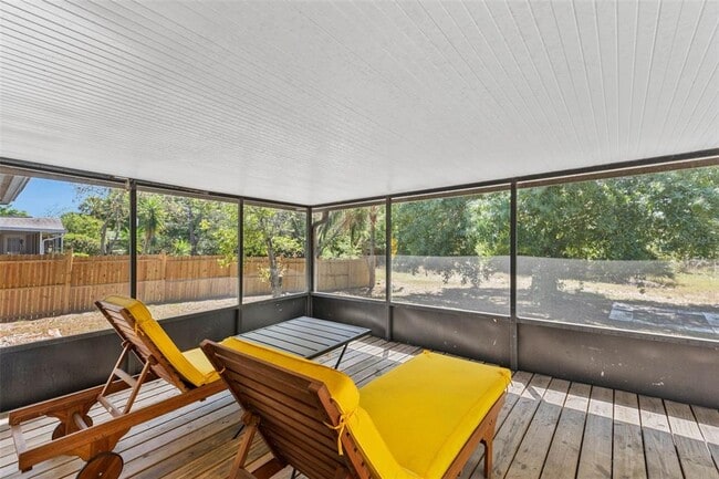 Building Photo - 7694 Indian Ridge Trail S