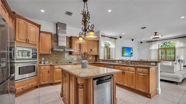 Building Photo - 2850 SW 137th Path