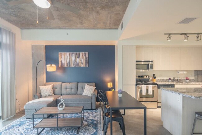 Building Photo - 814 N 4th St