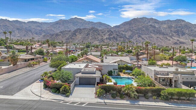 Primary Photo - 53945 Eisenhower Dr
