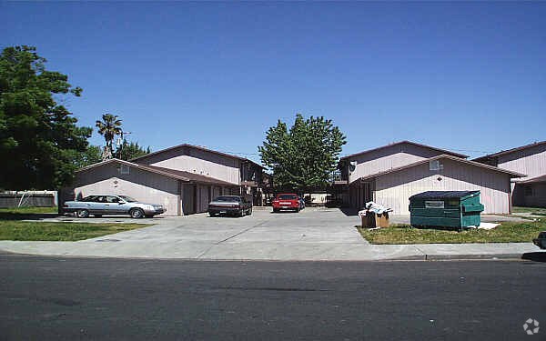 Primary Photo - 511-529 Murray St