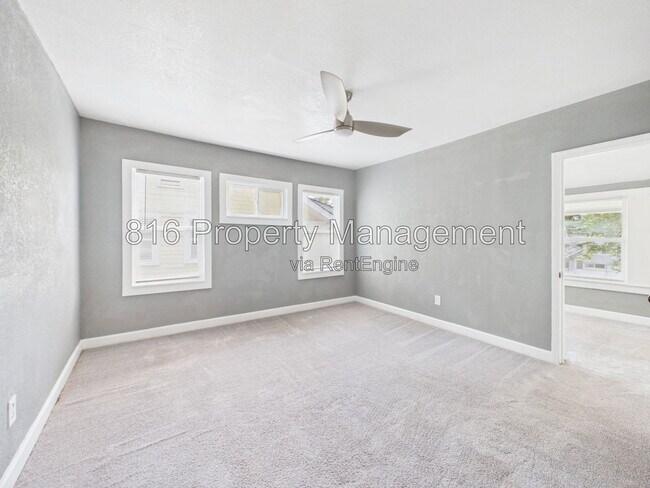 Building Photo - 3714 Benton Blvd