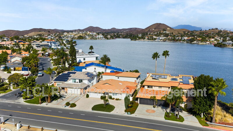 Building Photo - 29880 Longhorn Dr