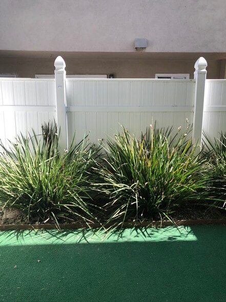 Building Photo - 12052 Bailey St