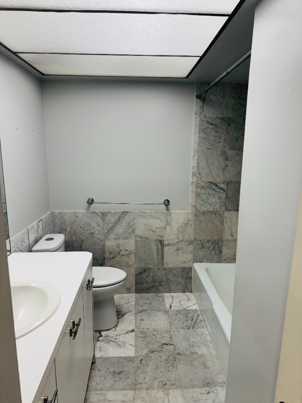 Building Photo - 1527 S Flagler Dr