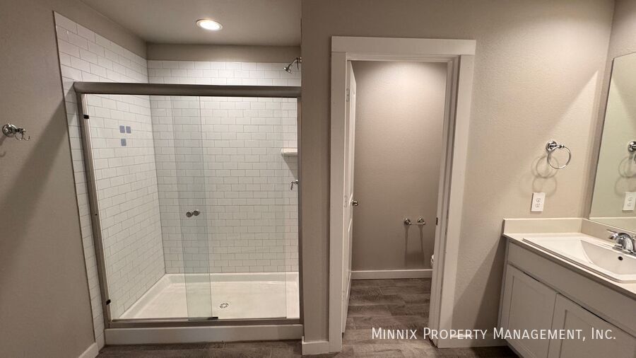 Building Photo - 4602 125th St