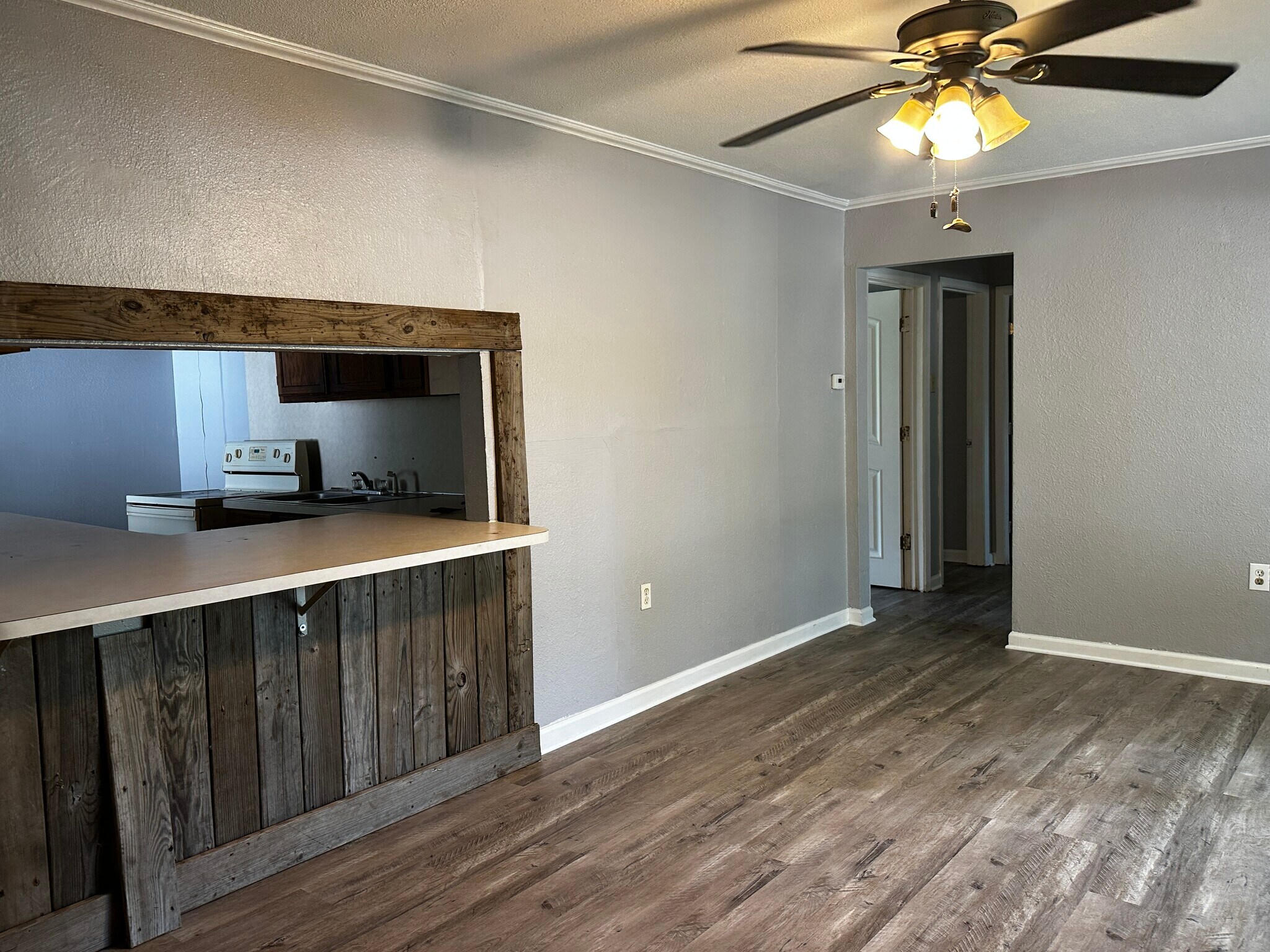 Living area - 2128 Jane St