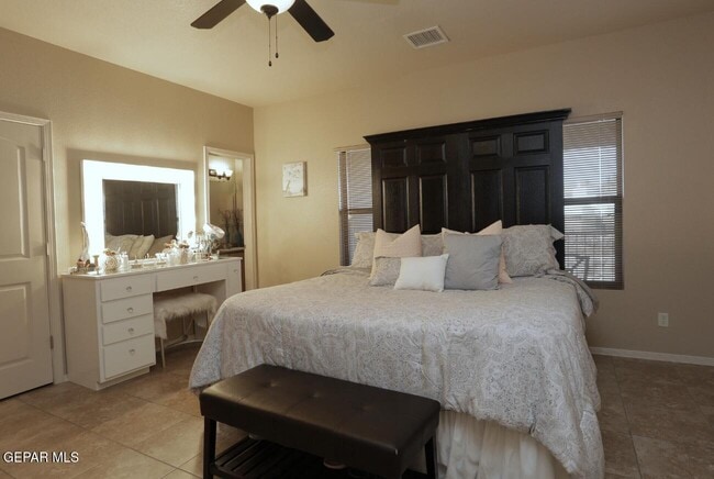 Building Photo - 501 Redd Rd