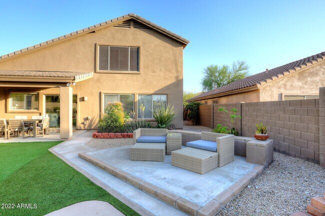 Building Photo - 10354 E Raintree Dr