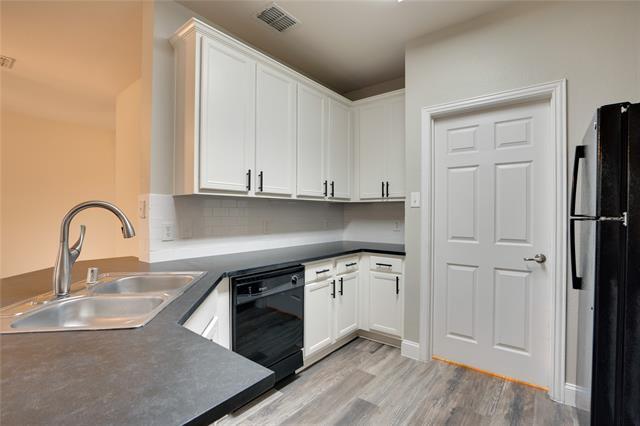 Building Photo - 3409 Paisano Trail
