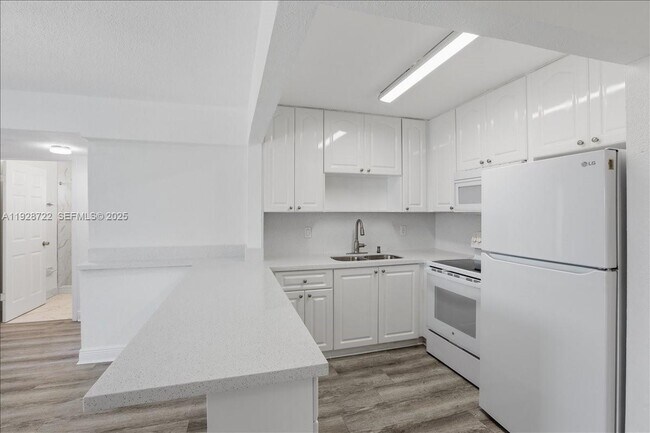 Building Photo - 6530 W 27th Ave