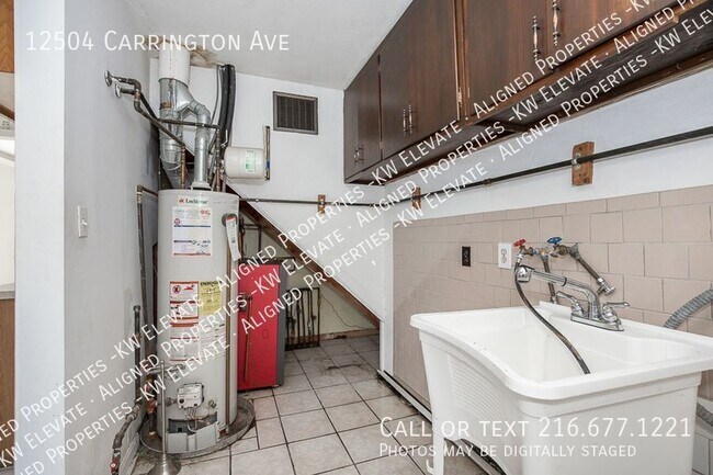 Building Photo - 12504 Carrington Ave