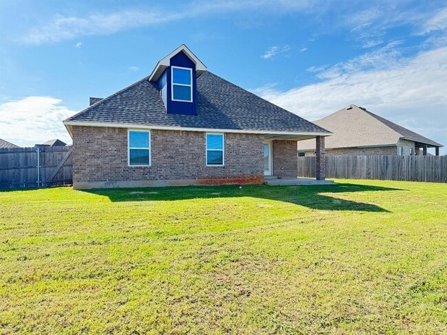 Building Photo - 18305 Autumn Grv Ct