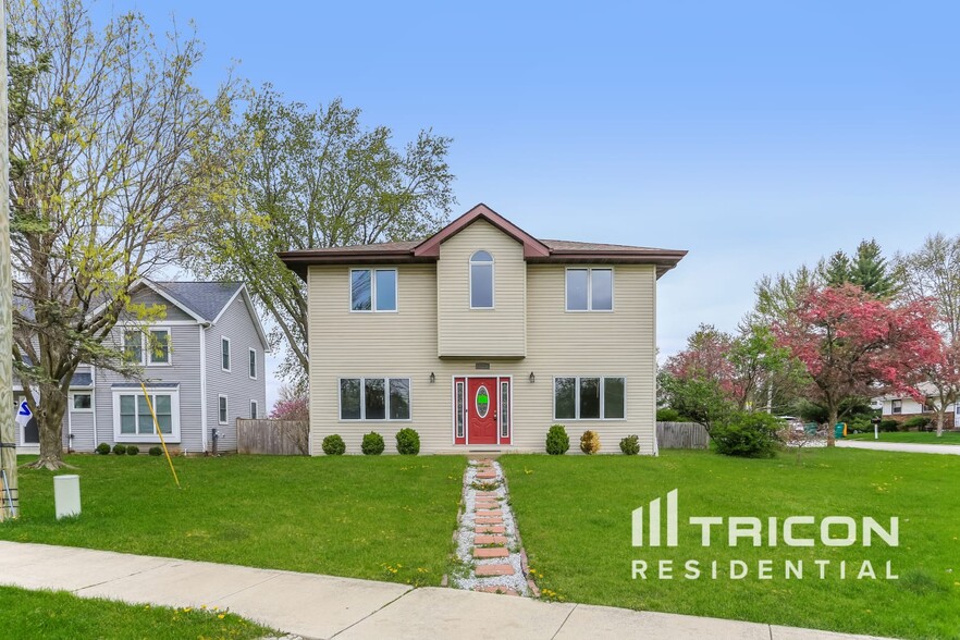 Primary Photo - 1141 McCarthy Rd