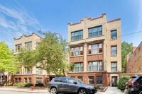 Building Photo - 5421 S Dorchester Ave
