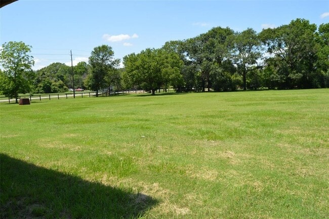 Building Photo - 1410 Field Store Rd