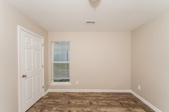 Building Photo - Inviting 3-Bedroom Home in Odenville, AL