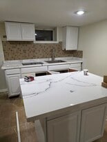 Building Photo - 265 New York Ave