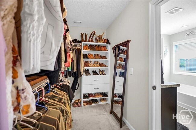 Building Photo - 1596 Longleaf Ct