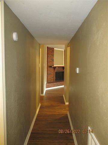 Building Photo - 553 Hanover Dr