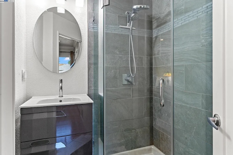 Building Photo - 20171 Leroy Dr