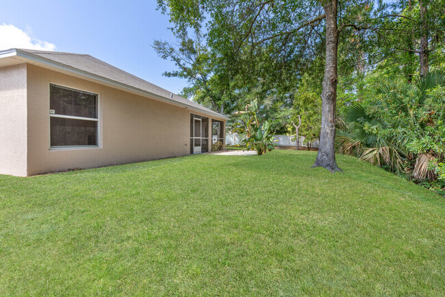 Building Photo - 96 Whispering Pine Dr