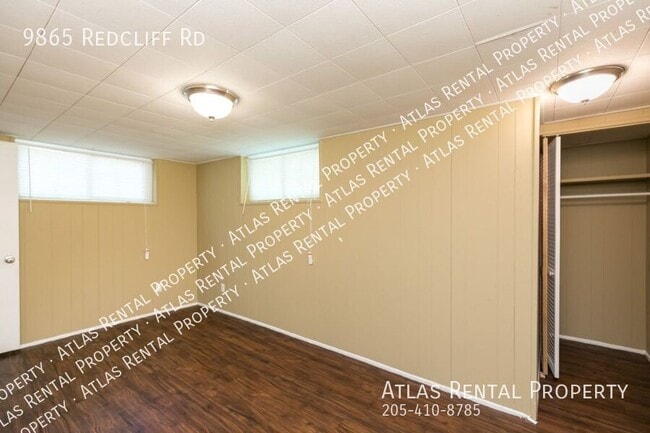 Building Photo - 9865 Redcliff Rd