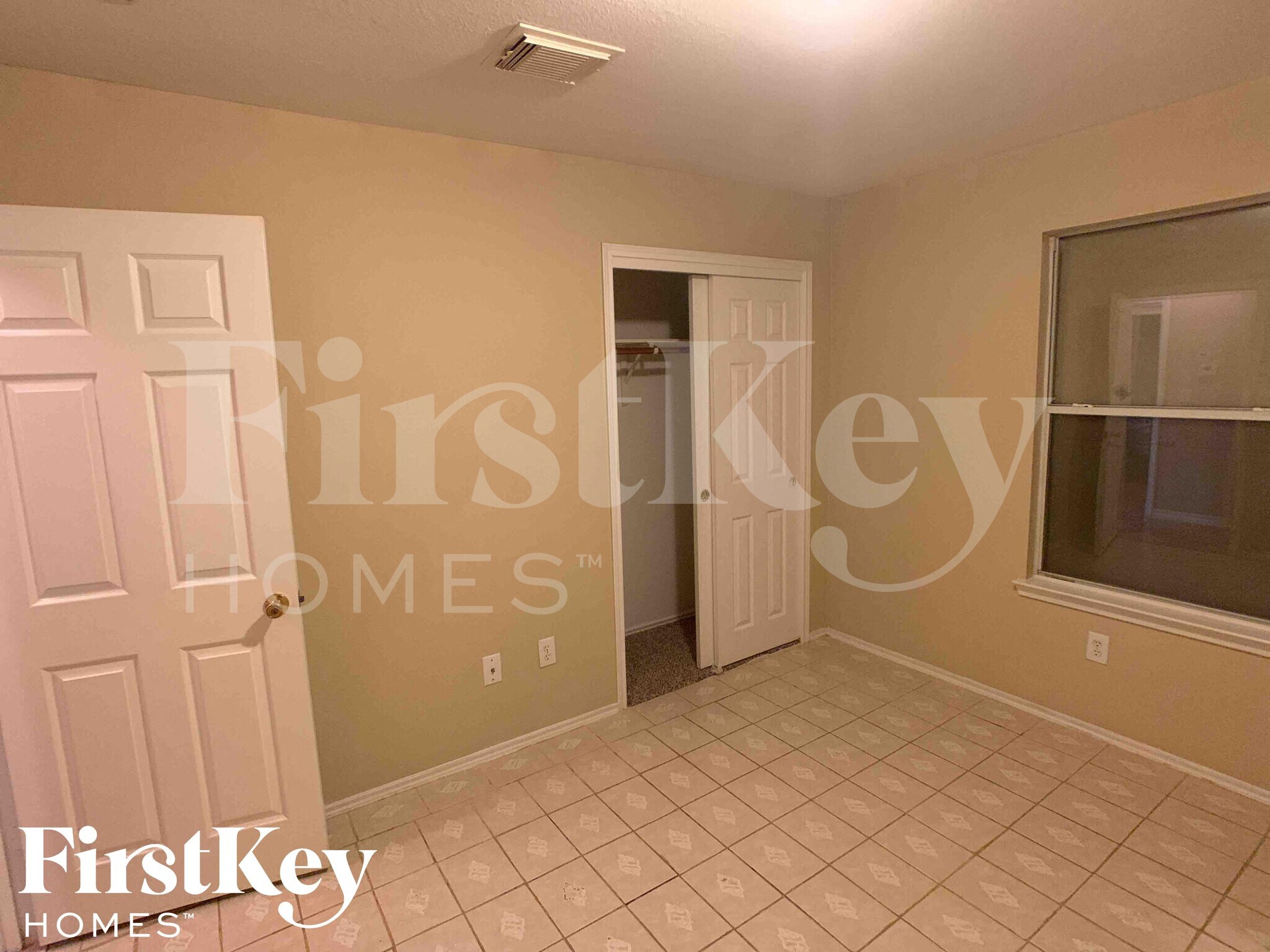 Building Photo - 9342 Bowmore Ct