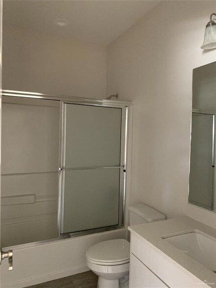 Building Photo - 416 Teague Ave