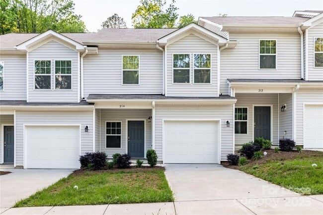 Primary Photo - 146 S Bell Ave