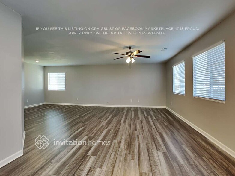 Building Photo - 803 Brantford Dr