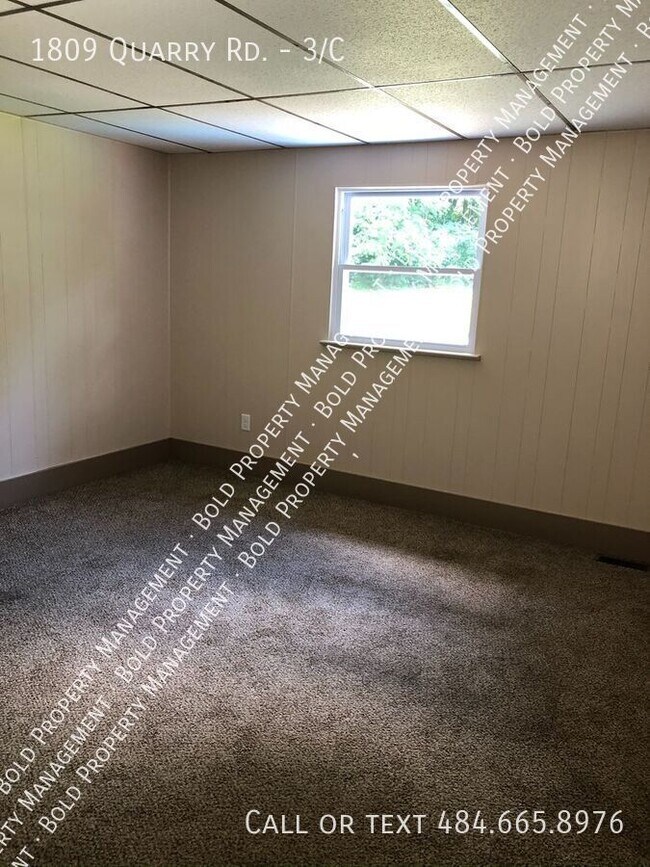 Building Photo - 1809 Quarry Rd