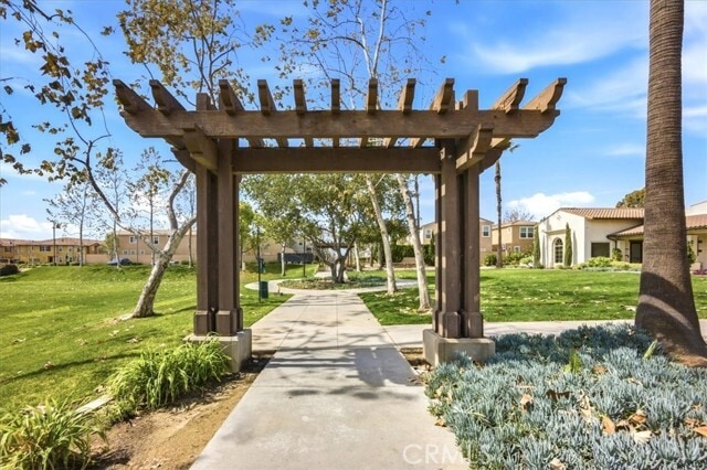 Building Photo - 2880 E Via Fiano