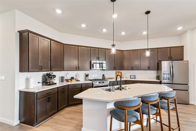 Building Photo - 128 Radnor Rd