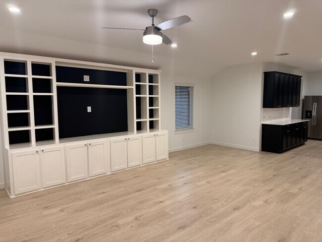 Building Photo - 29903 Foxtail Pne Ct