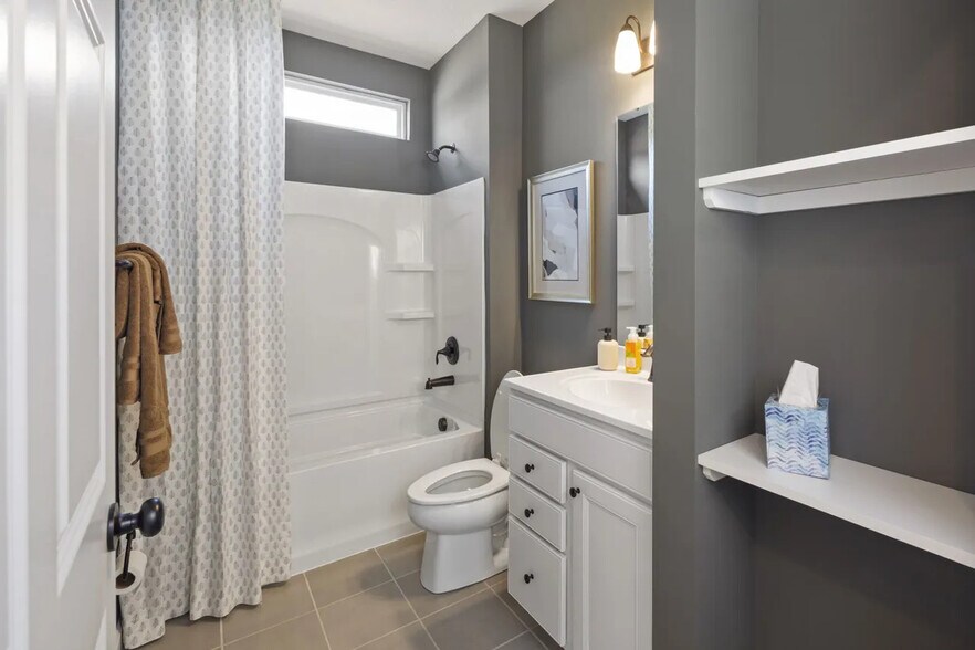 Building Photo - 4897 Osprey Pointe Dr