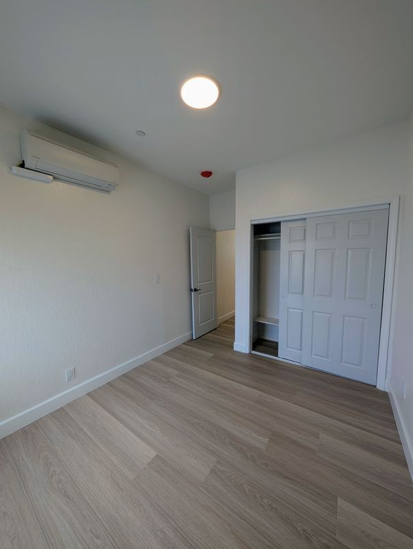Building Photo - 317B Grand Avenue