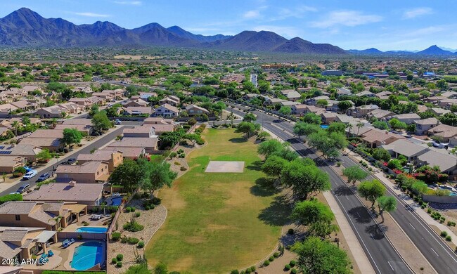 Building Photo - 9617 E Friess Dr